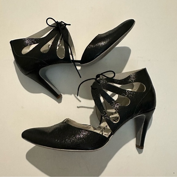 Un Tour en Ville Elegant Black Leather Women's Heels Tissage Satine 39 / 8.5 US - Picture 4 of 12